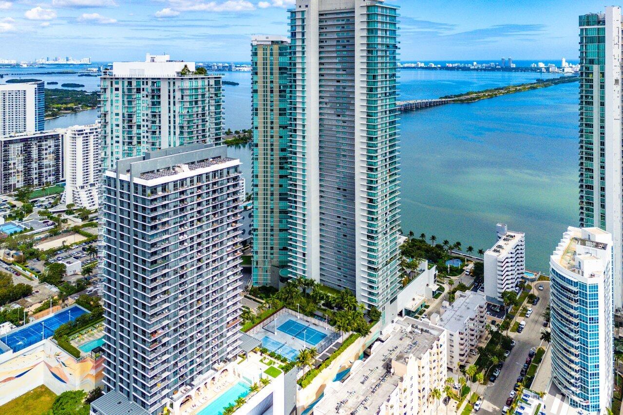 650 Northeast 32nd Street, Unit 1508 Miami, FL 33137 - Photo 20 of 37 a view of a balcony with an outdoor space