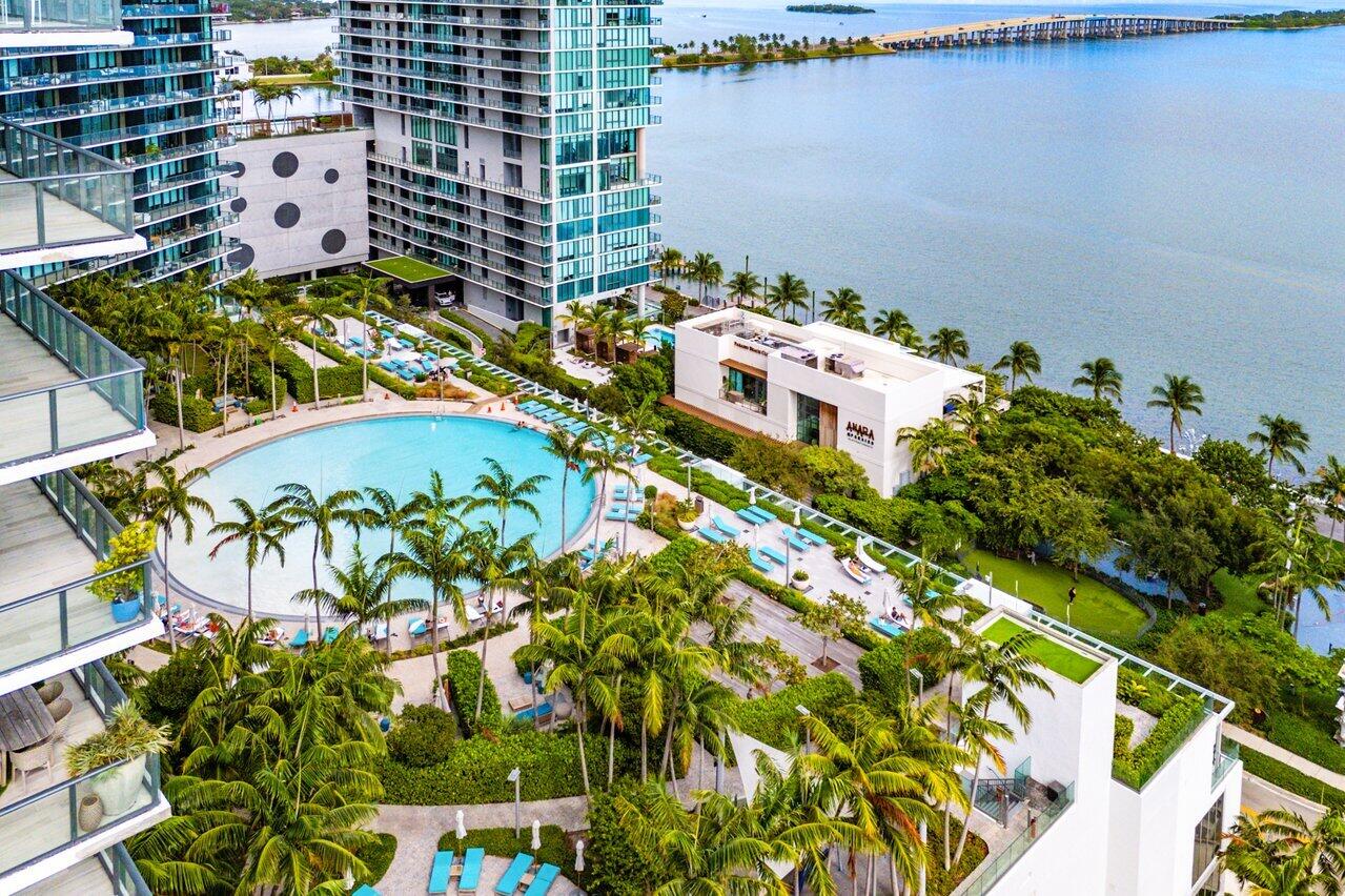 650 Northeast 32nd Street, Unit 1508 Miami, FL 33137 - Photo 22 of 37 view of balcony with outdoor space