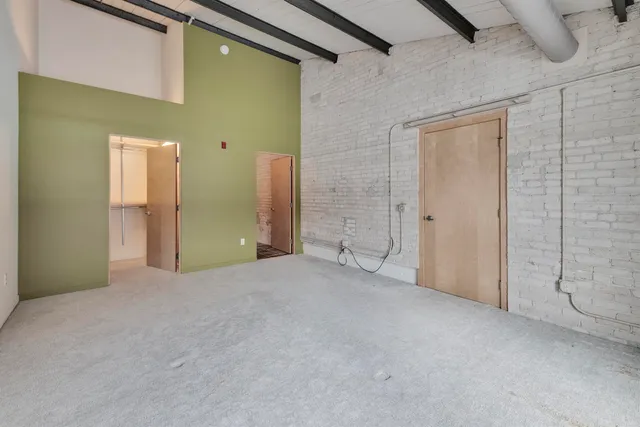 $615,000 | 7777 Elmwood Avenue, Unit 210, Middleton, WI 53562