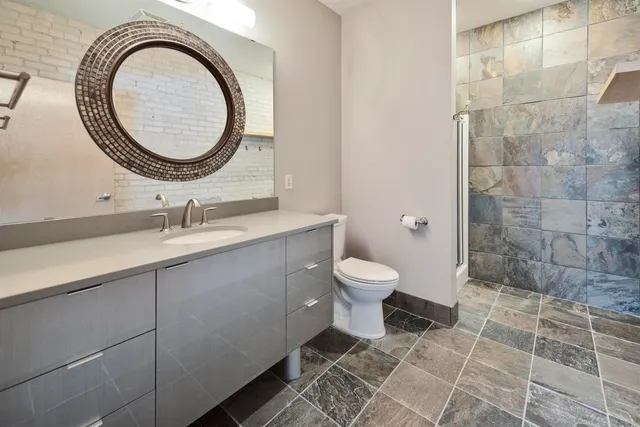 $615,000 | 7777 Elmwood Avenue, Unit 210, Middleton, WI 53562