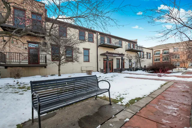 $615,000 | 7777 Elmwood Avenue, Unit 210, Middleton, WI 53562