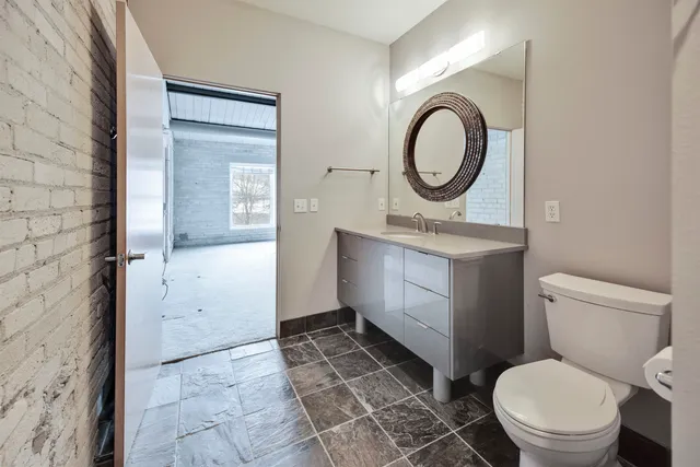 $615,000 | 7777 Elmwood Avenue, Unit 210, Middleton, WI 53562