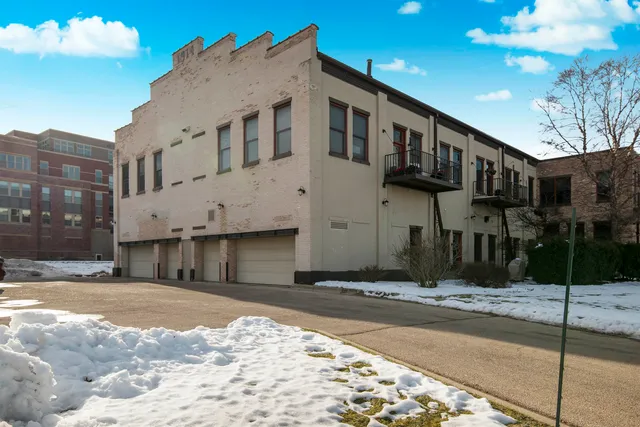 $615,000 | 7777 Elmwood Avenue, Unit 210, Middleton, WI 53562