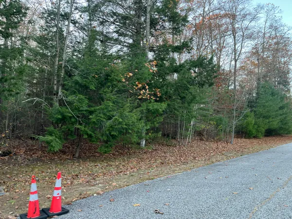 $199,000 | 17 Boreal Drive, Gorham, ME 04038