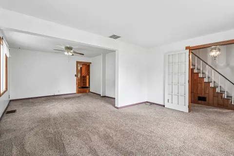 $277,000 | 11806 Maple Avenue, Hebron, IL 60034
