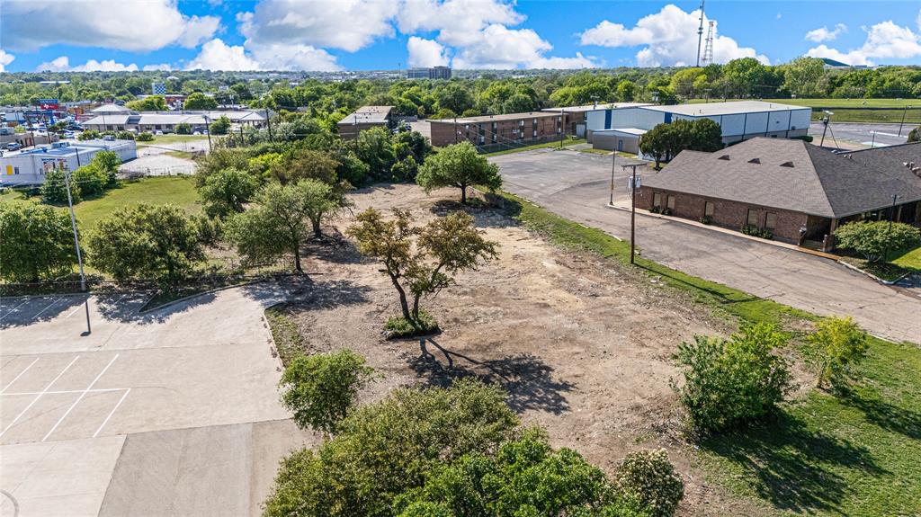 720 North New Road Waco, TX 76710 - Photo 12 of 39 an aerial view of a house with yard and lake view