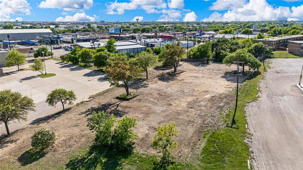 720 North New Road Waco, TX 76710 - Photo 2 of 39 a view of a city