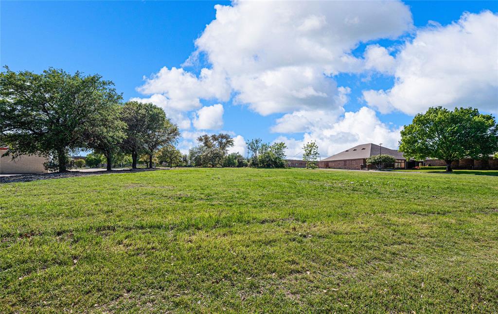 720 North New Road Waco, TX 76710 - Photo 33 of 39 a view of green field