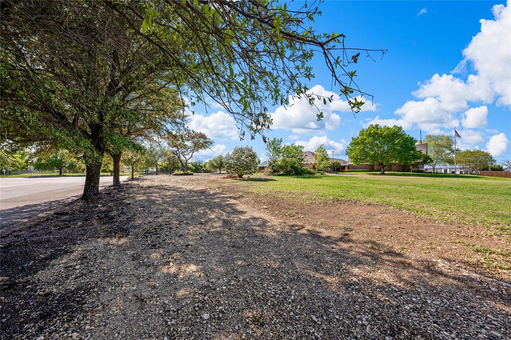 720 North New Road Waco, TX 76710 - Photo 36 of 39 a view of a yard with entertaining space