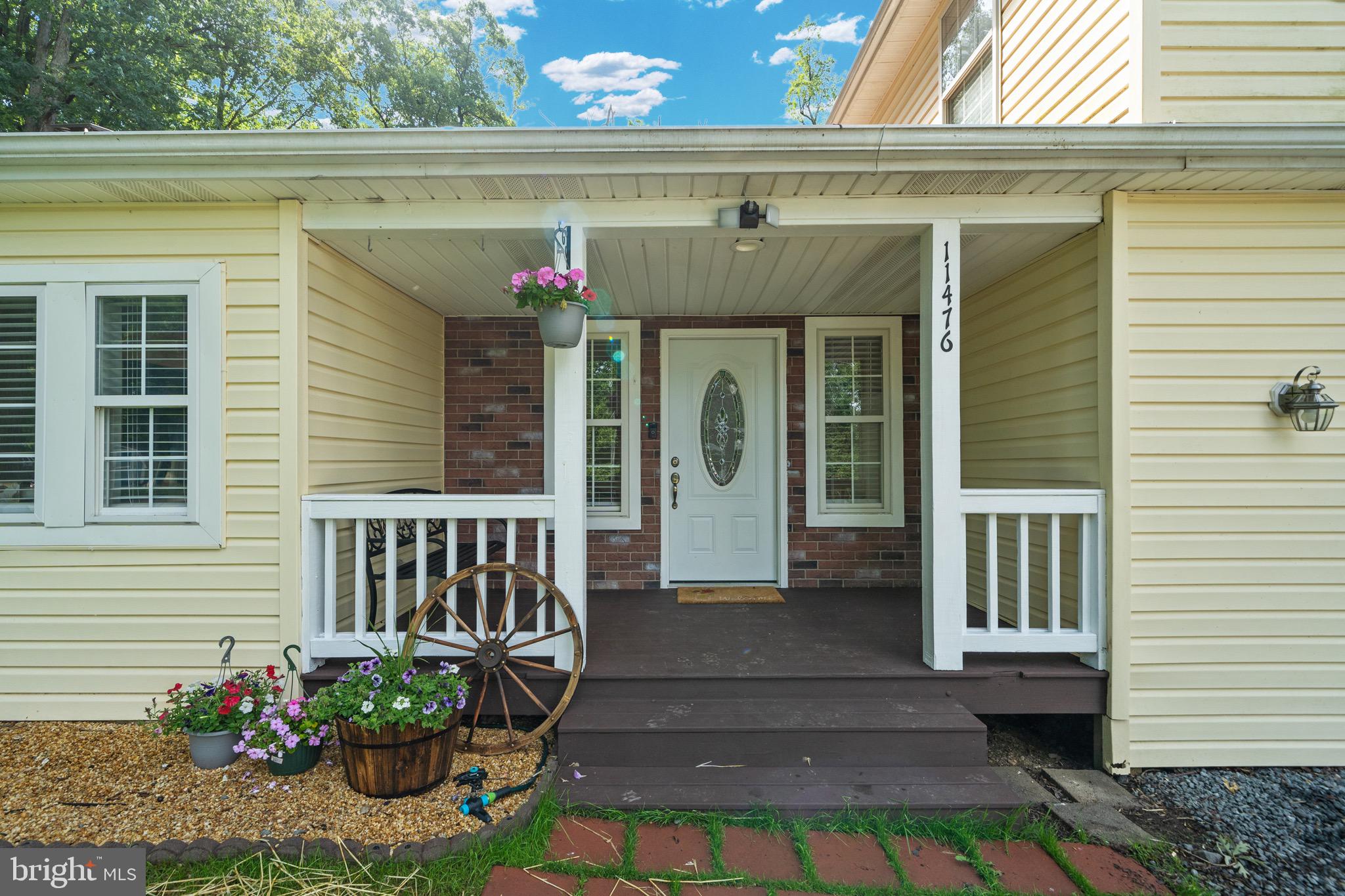 11476 Rawhide Road Lusby, MD 20657 - Photo 2 of 25 Gallery Image 2