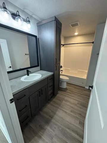 $359,900 | 917 Village Lane, Detroit Lakes, MN 56501