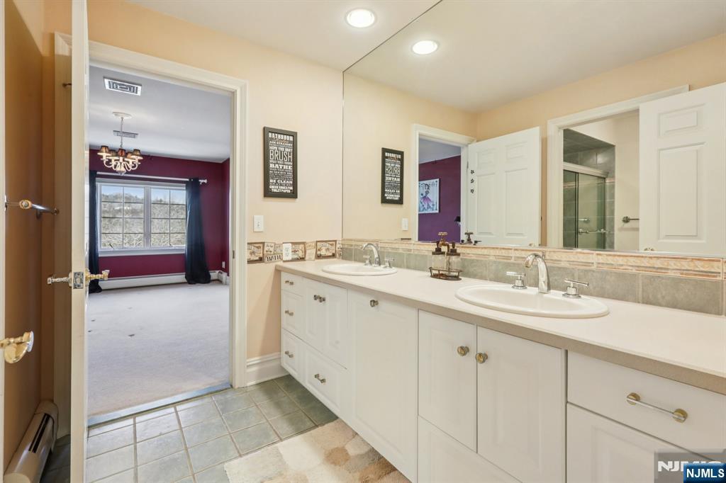 84 Walsh Drive Mahwah, NJ 07430 - Photo 29 of 50