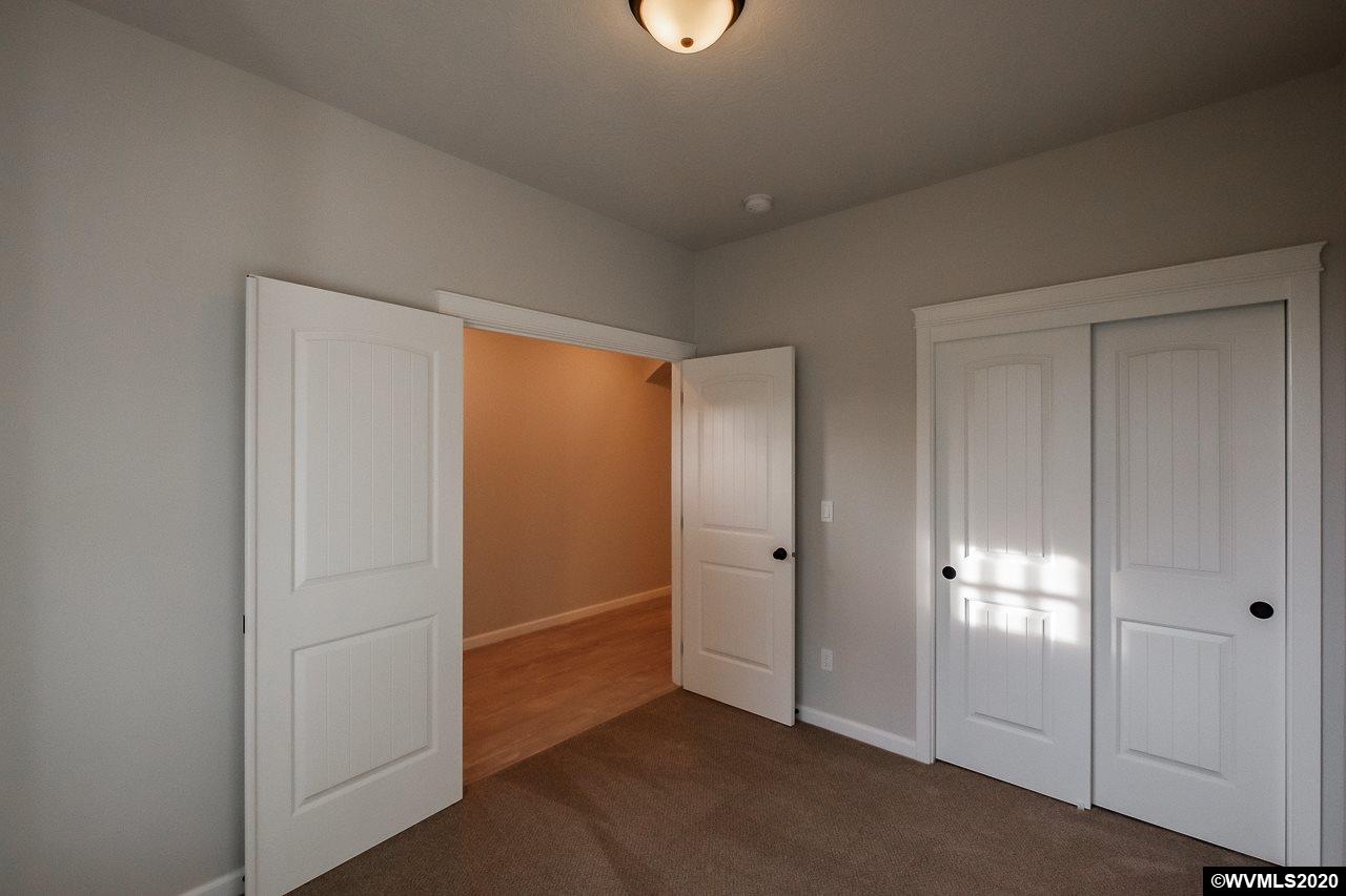 7457 Bishop Road Southeast Aumsville, OR 97325 - Photo 15 of 33