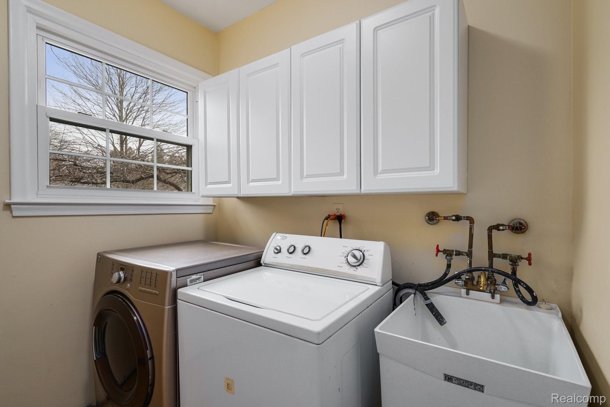 3763 Quarton Road Bloomfield Hills, MI 48302 - Photo 35 of 46 27-web-or-mls-3763 Quarton Bloomfield Twp - 15.jpg