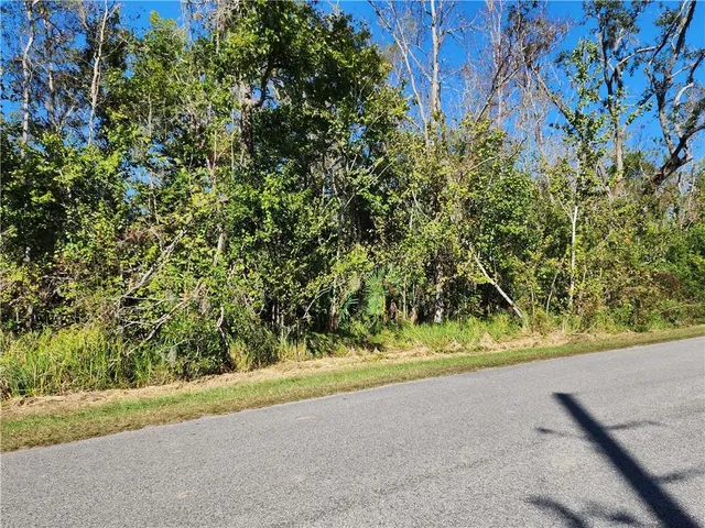 $550,000 | 960 South Fashion Boulevard, Hahnville, LA 70057