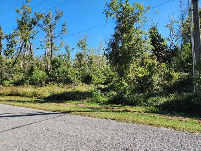 $550,000 | 960 South Fashion Boulevard, Hahnville, LA 70057