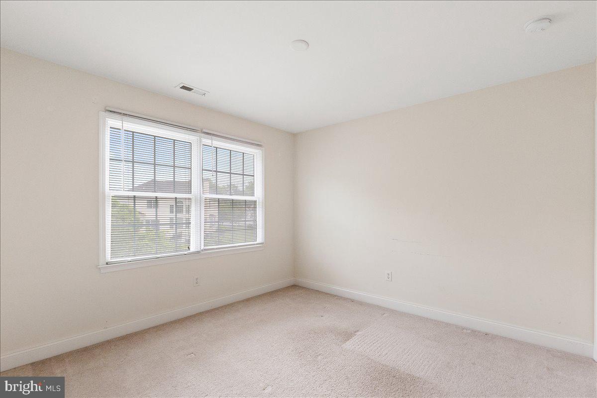 100 Caleb Lane Princeton, NJ 08540 - Photo 30 of 38 an empty room with a window