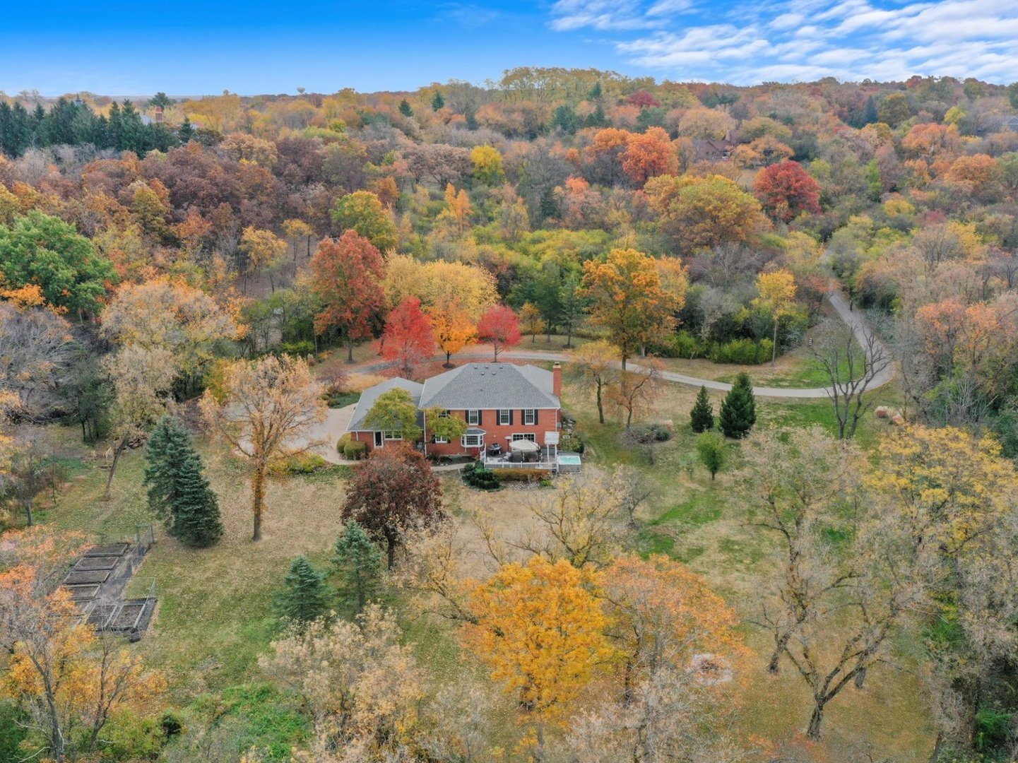308 Ridge Road Barrington Hills, IL 60010 - Photo 2 of 69 Gallery Image 2