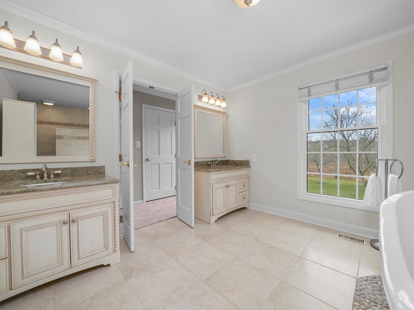 308 Ridge Road Barrington Hills, IL 60010 - Photo 42 of 69 Gallery Image 42