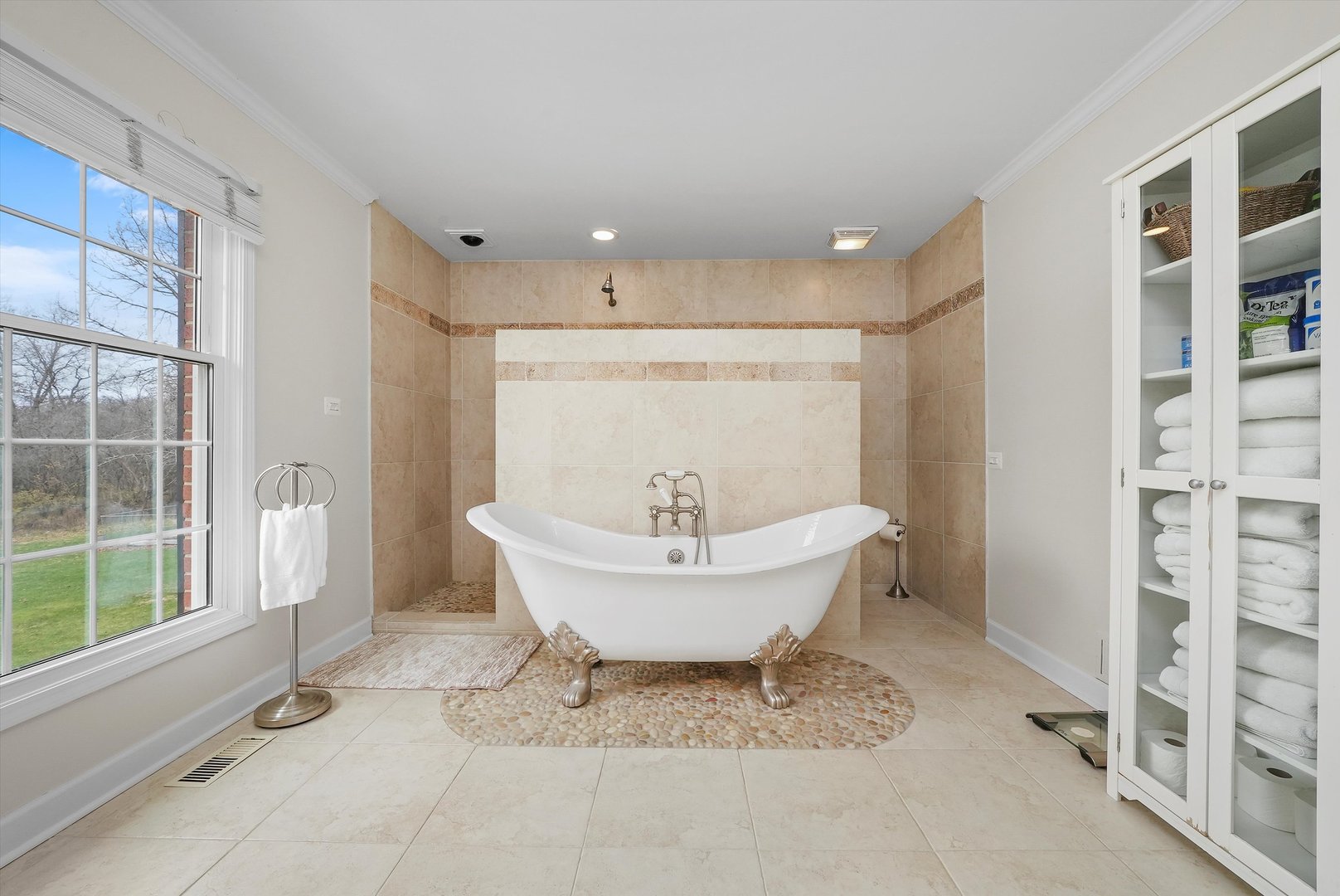 308 Ridge Road Barrington Hills, IL 60010 - Photo 43 of 69 Gallery Image 43