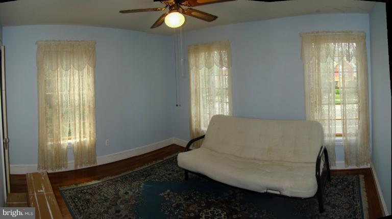 106 Central Avenue Ridgely, MD 21660 - Photo 15 of 30 Third Bedroom
