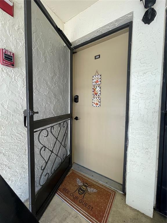 112 Palmetto Court, Unit 112 Oldsmar, FL 34677 - Photo 2 of 46 a view of an entryway