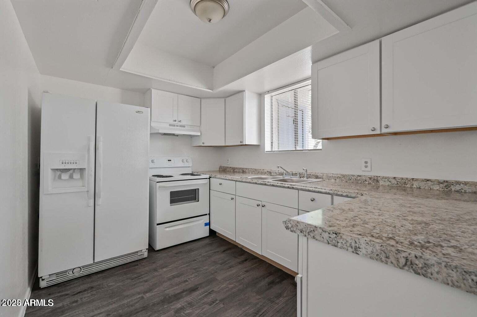 717 East Roeser Road, Unit 101 Phoenix, AZ 85040 - Photo 8 of 13 20230630210400369376000000-o