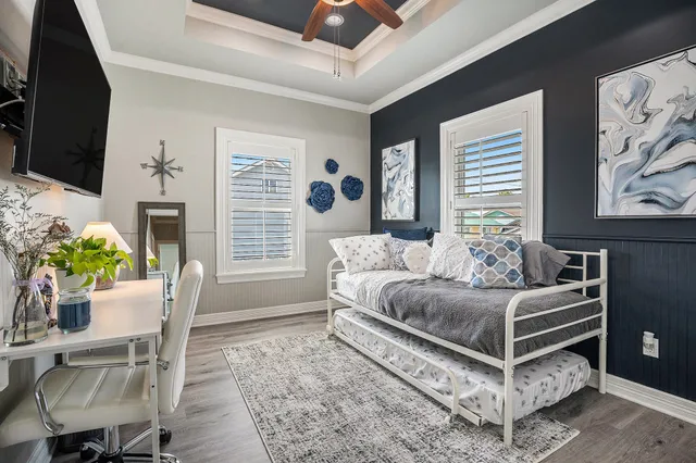 $675,000 | 1171 Sailfish Street, Bayou Vista, TX 77563