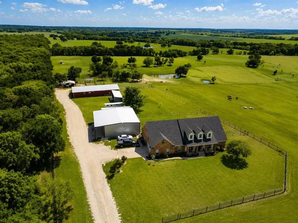 $980,000 | 226 Hcr 3321, Hubbard, TX 76648