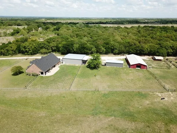 $980,000 | 226 Hcr 3321, Hubbard, TX 76648