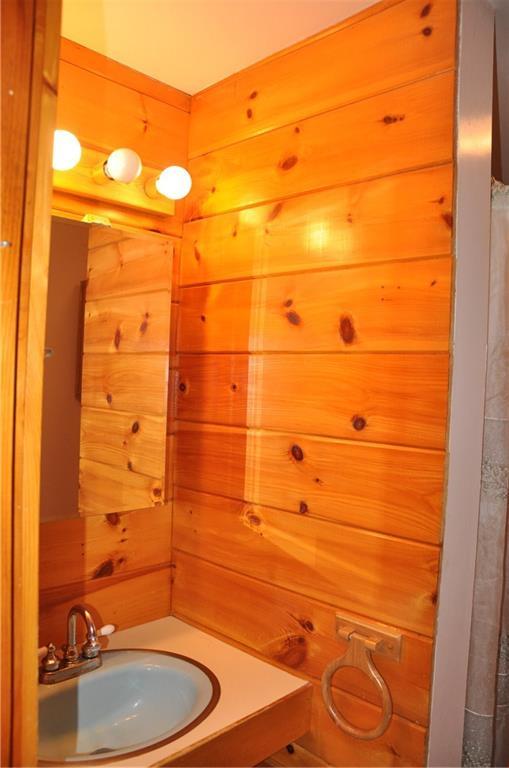 253 Hudson Road Alton, ME 04468 - Photo 14 of 35 Photo