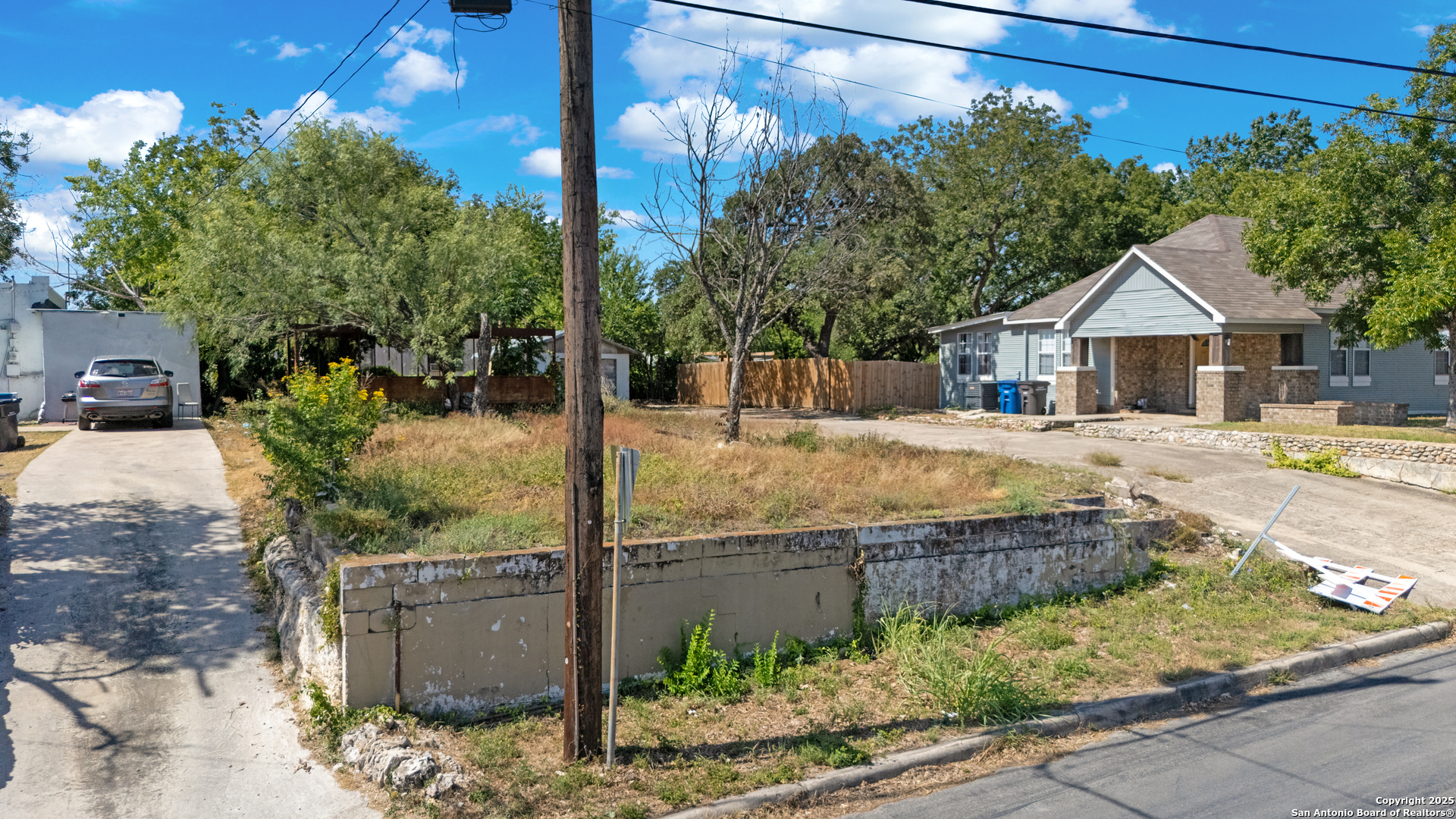 1328 Rigsby Avenue San Antonio, TX 78210 - Photo 13 of 18 a view of a house with a yard