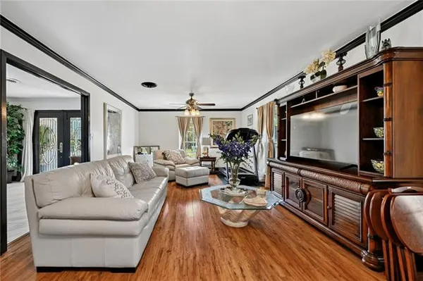 $569,000 | 654 Marilyn Drive, Mandeville, LA 70448