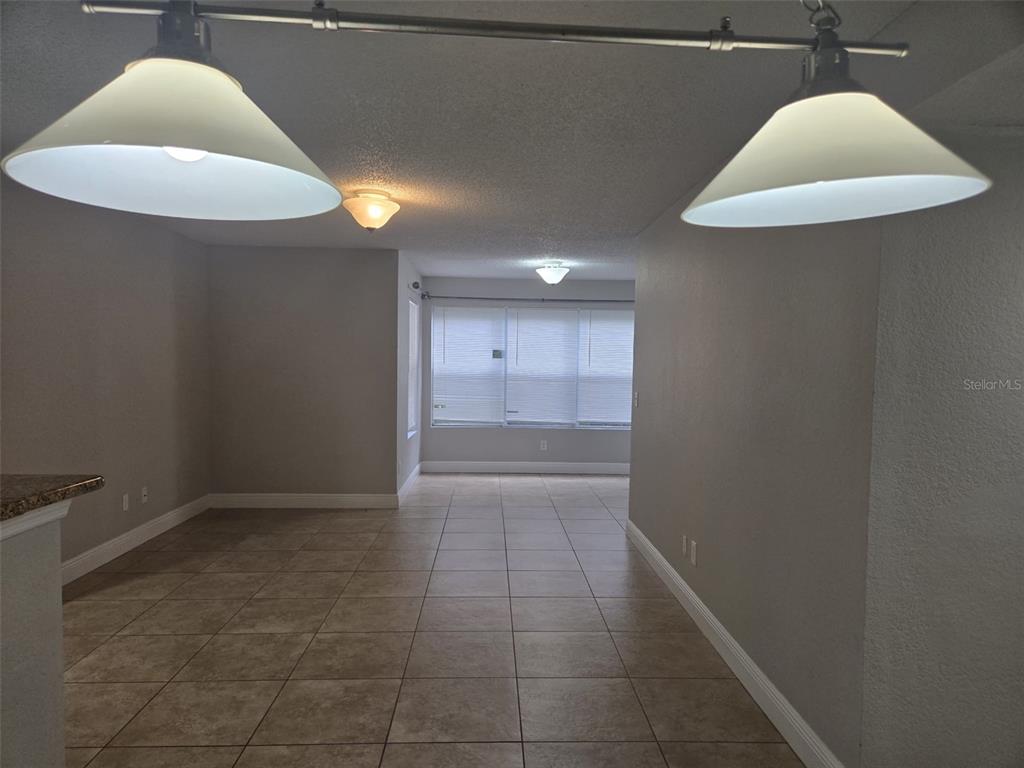 5140 Conroy Road, Unit 817 Orlando, FL 32811 - Photo 5 of 10 Gallery Image 5