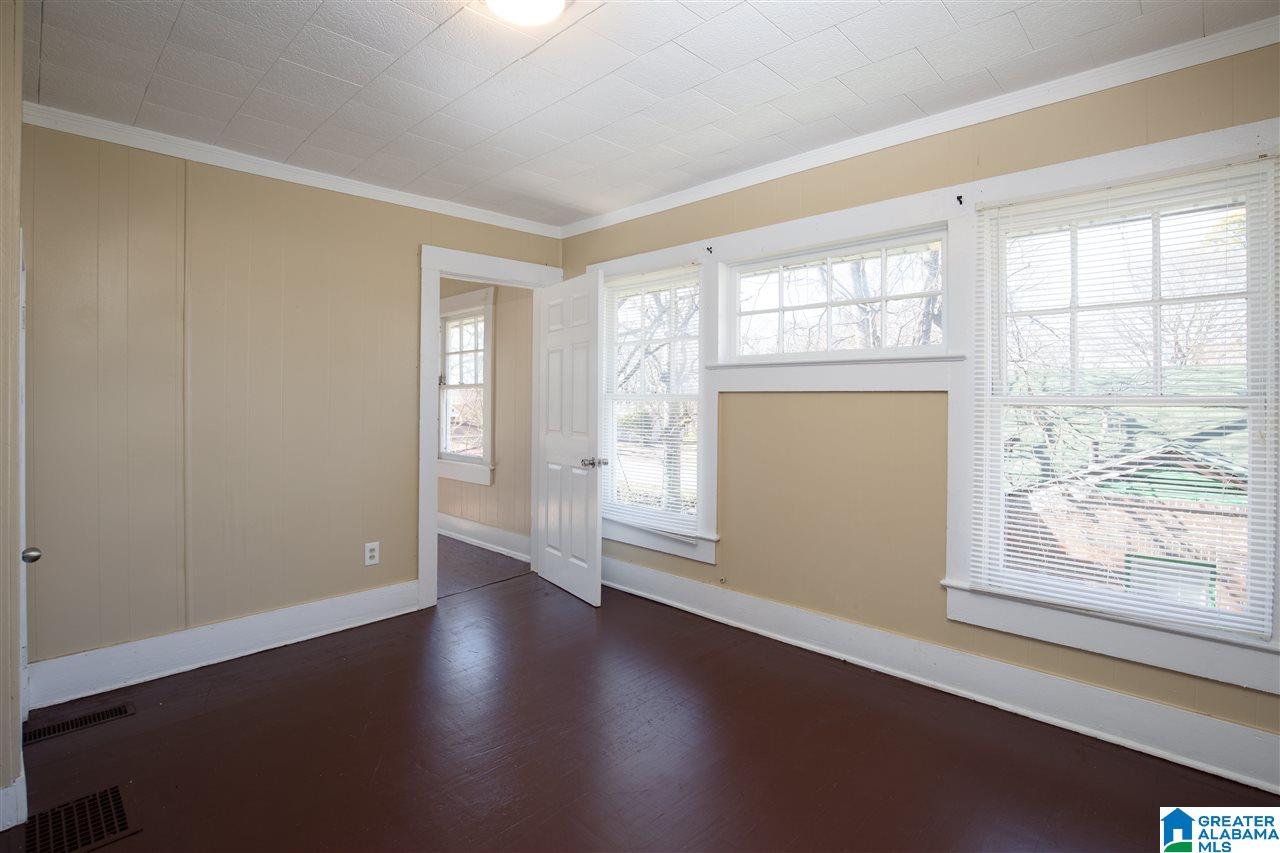304 12th Street Southwest Birmingham, AL 35211 - Photo 16 of 25