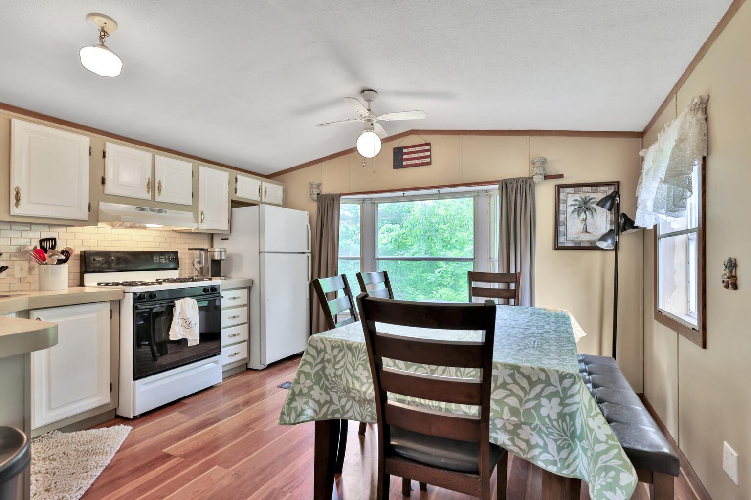 16167 Sunnyside Road Pine City, MN 55063 - Photo 5 of 39