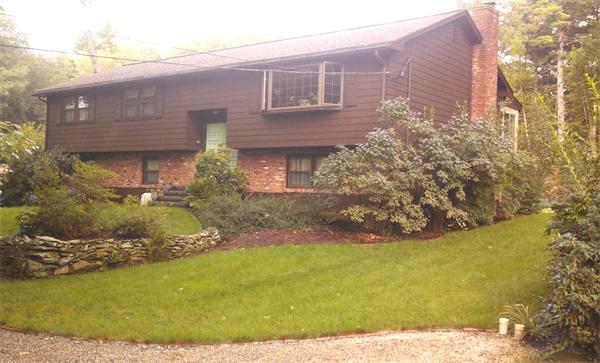 2 Exeter Way Andover, MA 01810 - Photo 2 of 8 Gallery Image 2