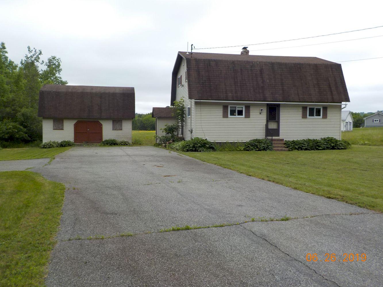 23 Covell Road Fairfield, ME 04937 - Photo 1 of 25 1