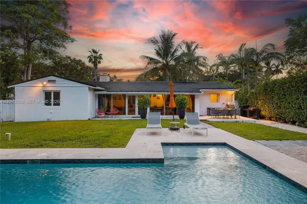 $1,295,000 | 11403 Northeast 8th Avenue, Biscayne Park, FL 33161