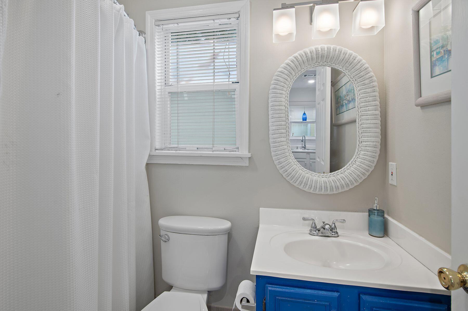 79 Allen Loop Drive Santa Rosa Beach, FL 32459 - Photo 14 of 39 Full Bathroom