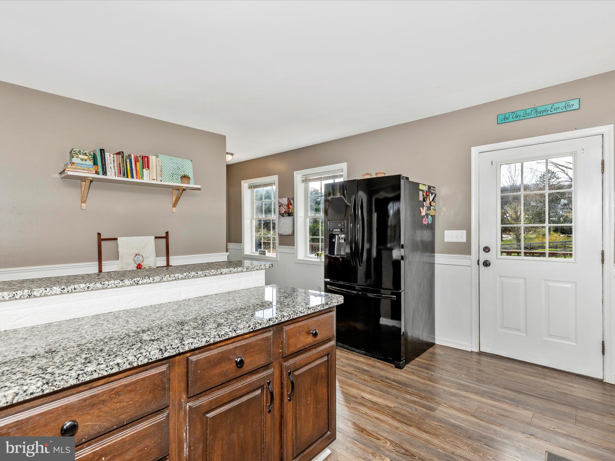 17128 Bentzel Road Sabillasville, MD 21780 - Photo 13 of 51 Kitchen