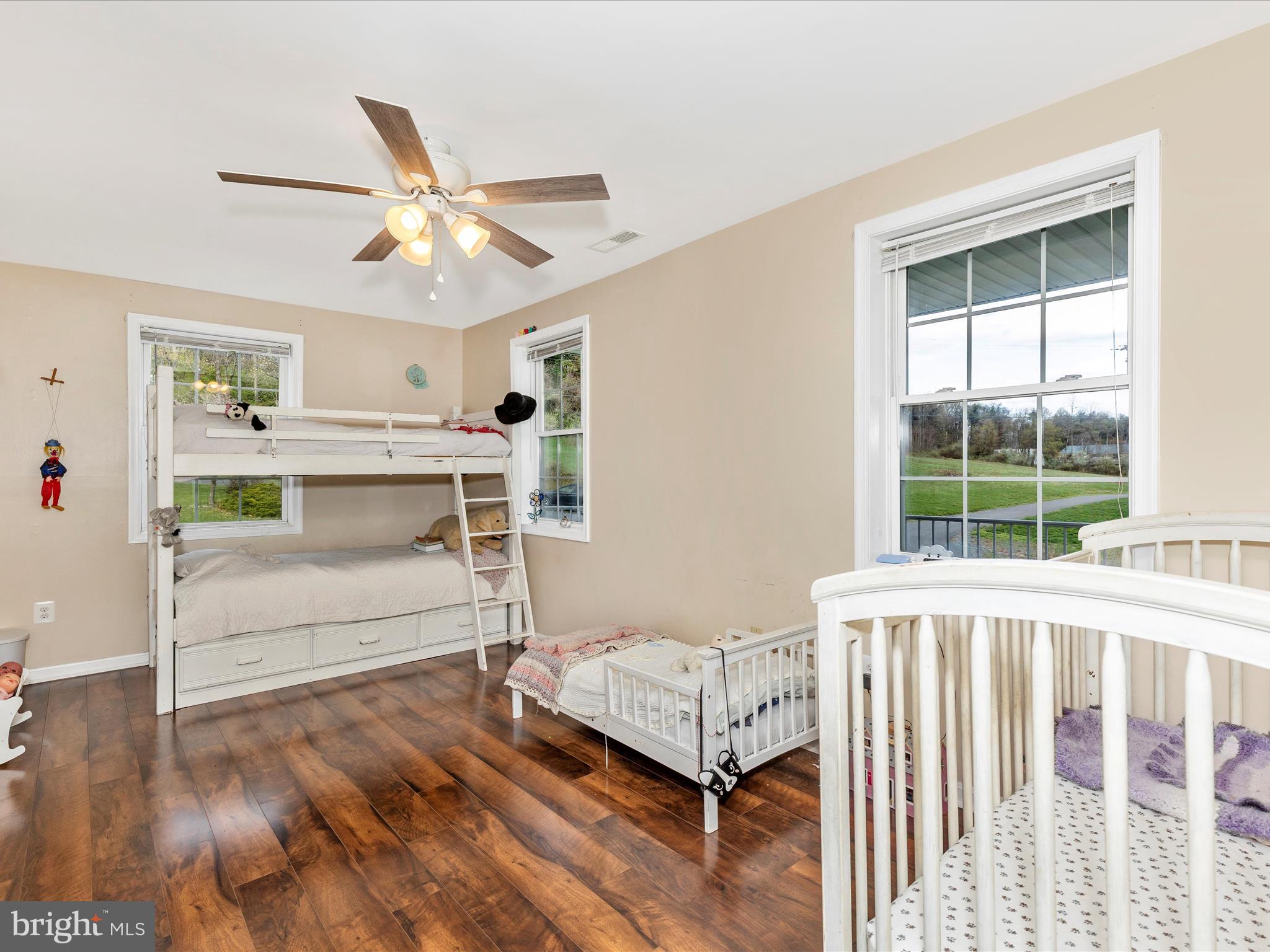 17128 Bentzel Road Sabillasville, MD 21780 - Photo 28 of 51 Bedroom