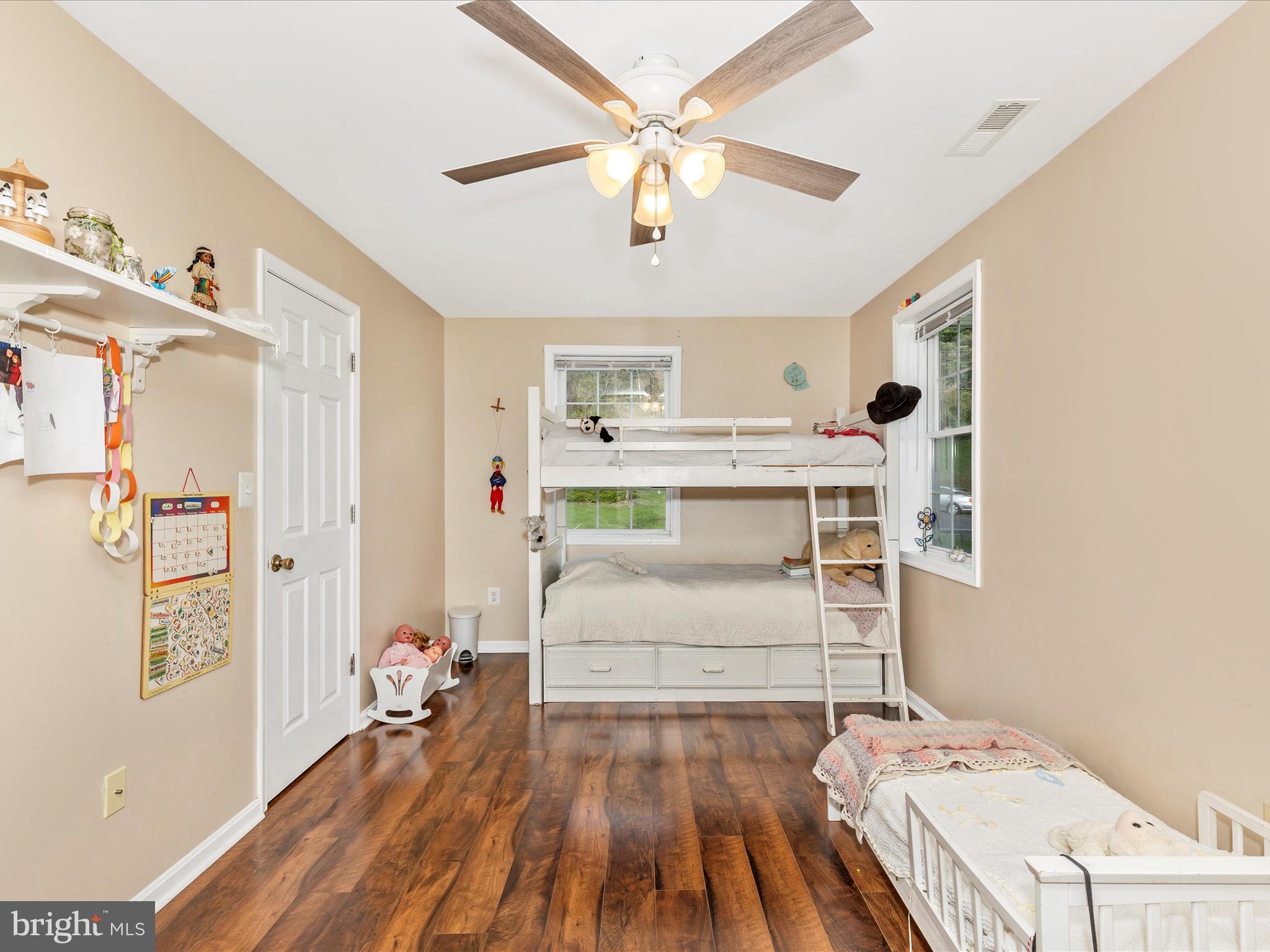 17128 Bentzel Road Sabillasville, MD 21780 - Photo 29 of 51 Bedroom