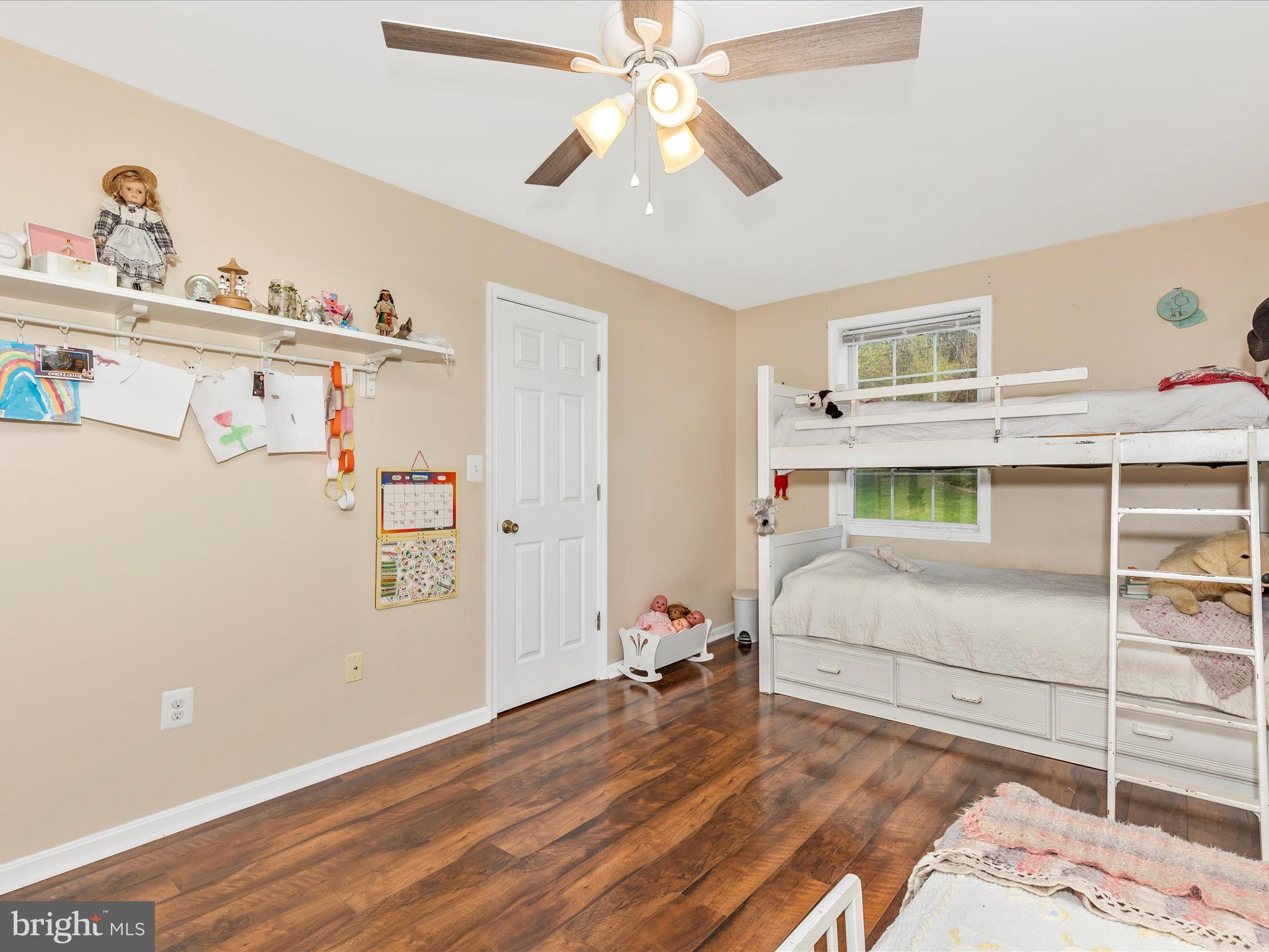 17128 Bentzel Road Sabillasville, MD 21780 - Photo 30 of 51 Bedroom