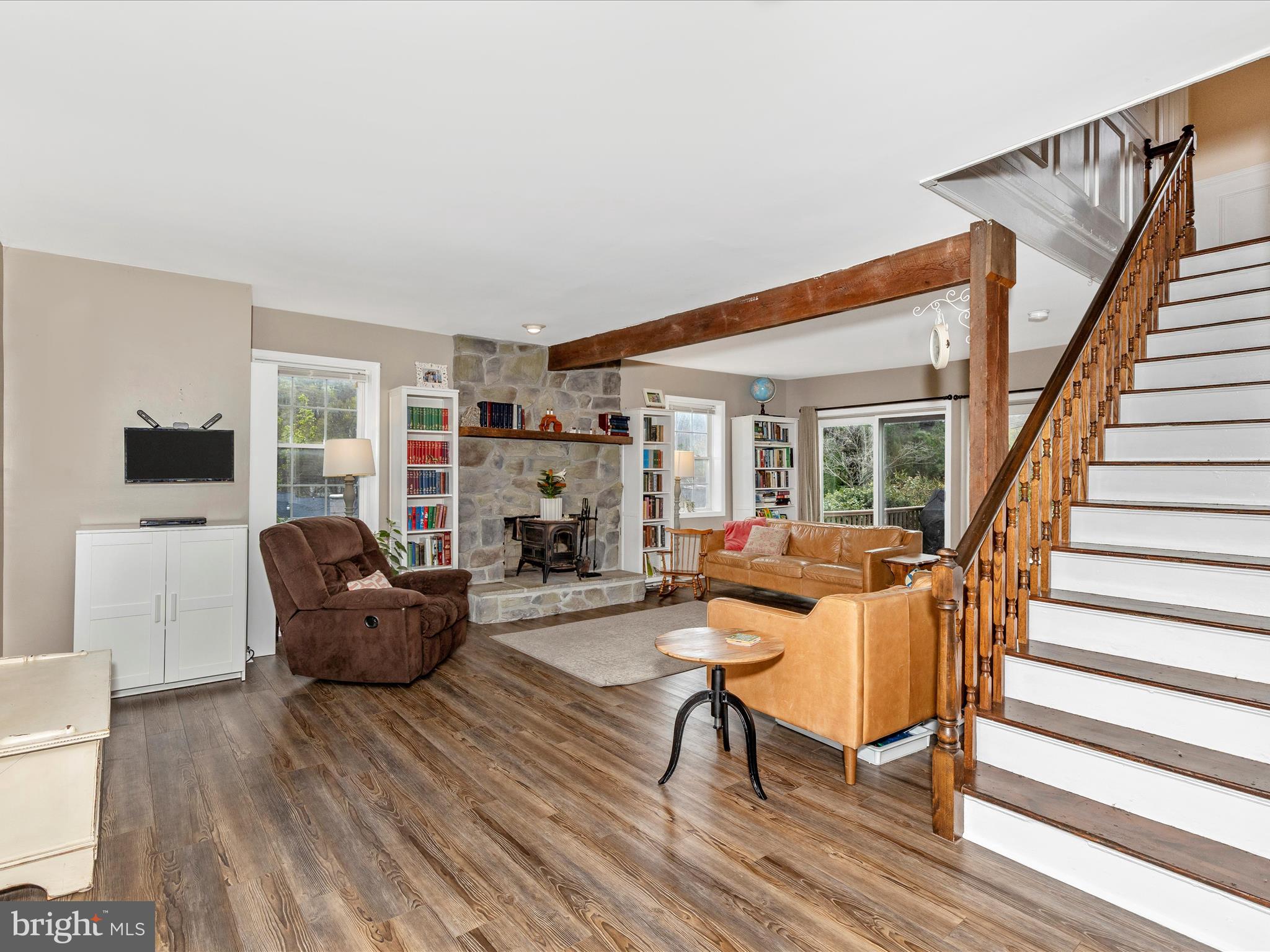 17128 Bentzel Road Sabillasville, MD 21780 - Photo 5 of 51 Foyer