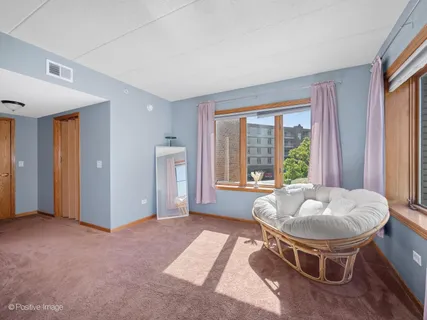 $384,900 | 175 West Brush Hill Road, Unit 104, Elmhurst, IL 60126