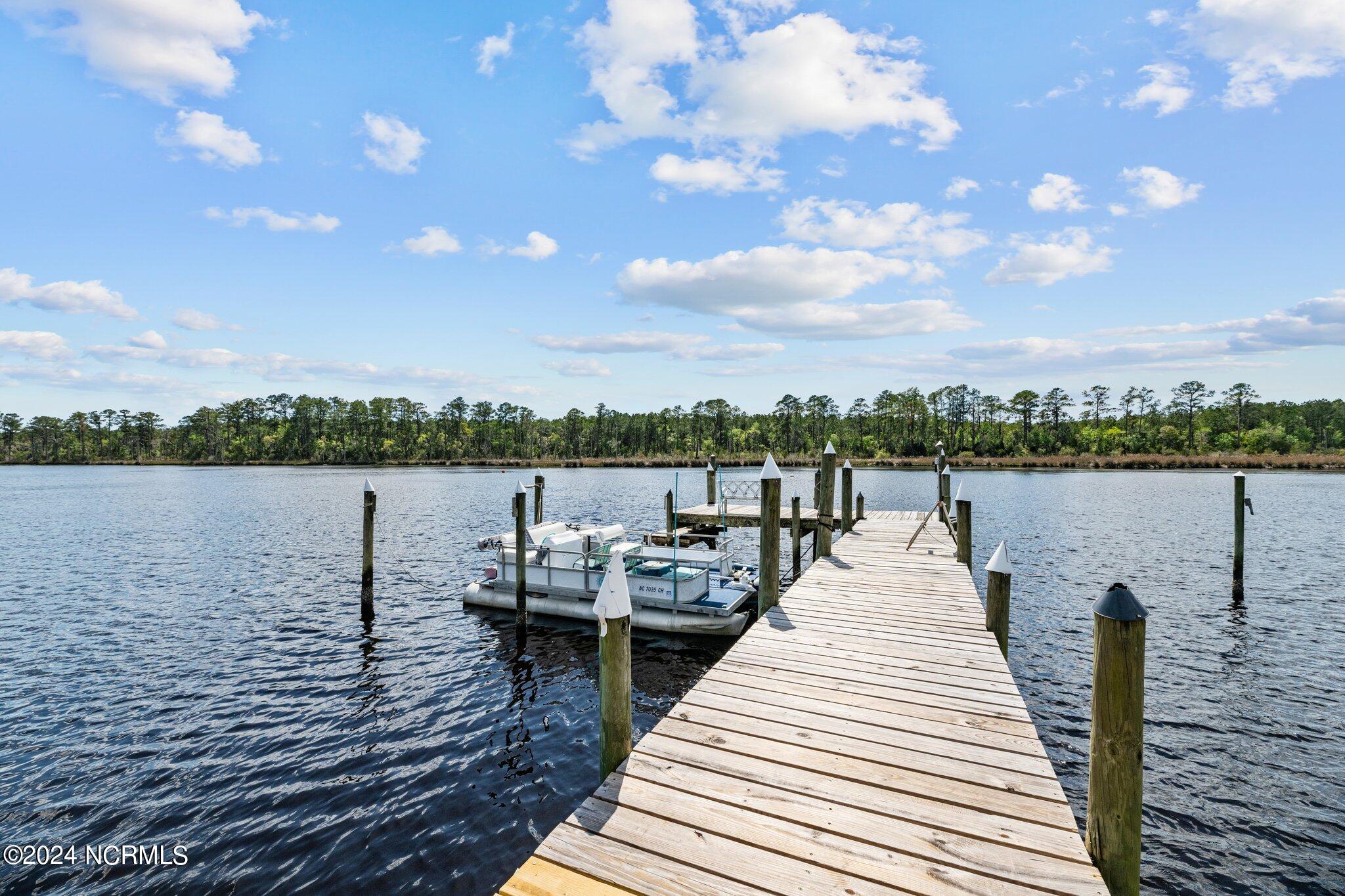 5300 Trade Winds Road New Bern, NC 28560 - Photo 70 of 80 117-web-or-mls-DSC_6424
