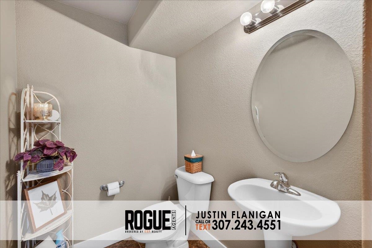 3215 Carbide Trail Casper, WY 82604 - Photo 18 of 47