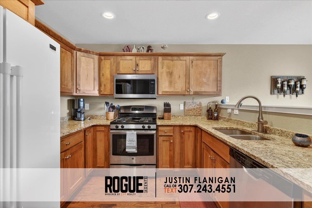 3215 Carbide Trail Casper, WY 82604 - Photo 21 of 47
