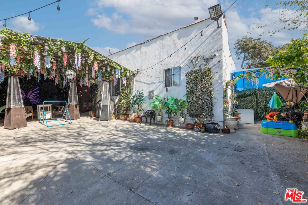 1191 Sunset Avenue Pasadena, CA 91103 - Photo 22 of 24